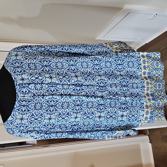 Top - Picture 10 of 16